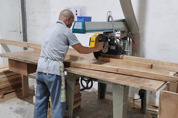 Sawing machine