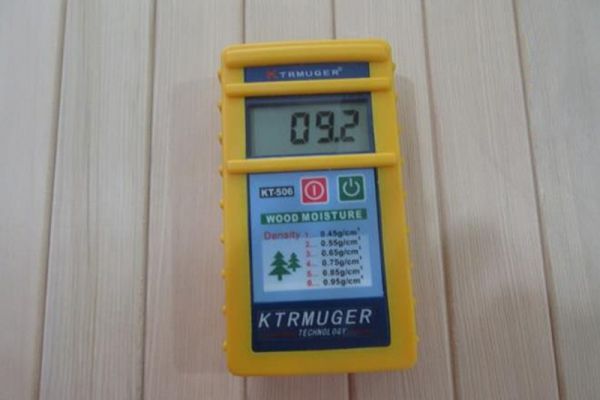 Wood Moisture Meter