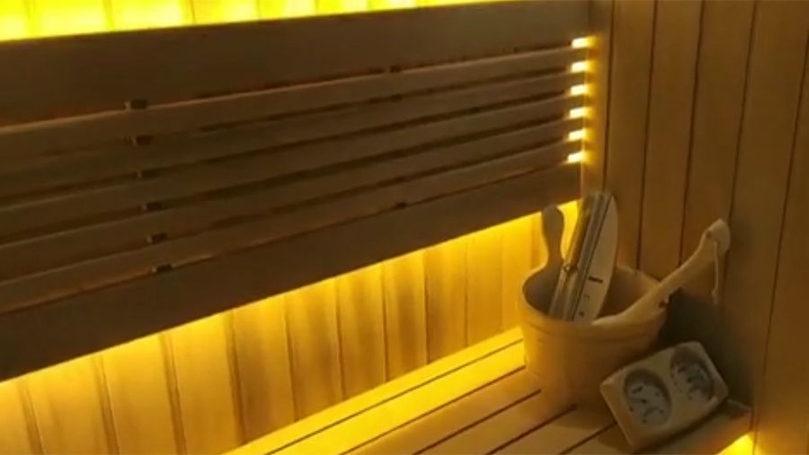 Classic Sauna Room