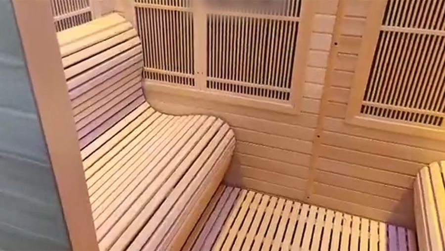 Ergonomic Bench